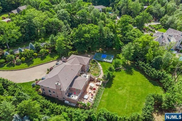 main property photo 47