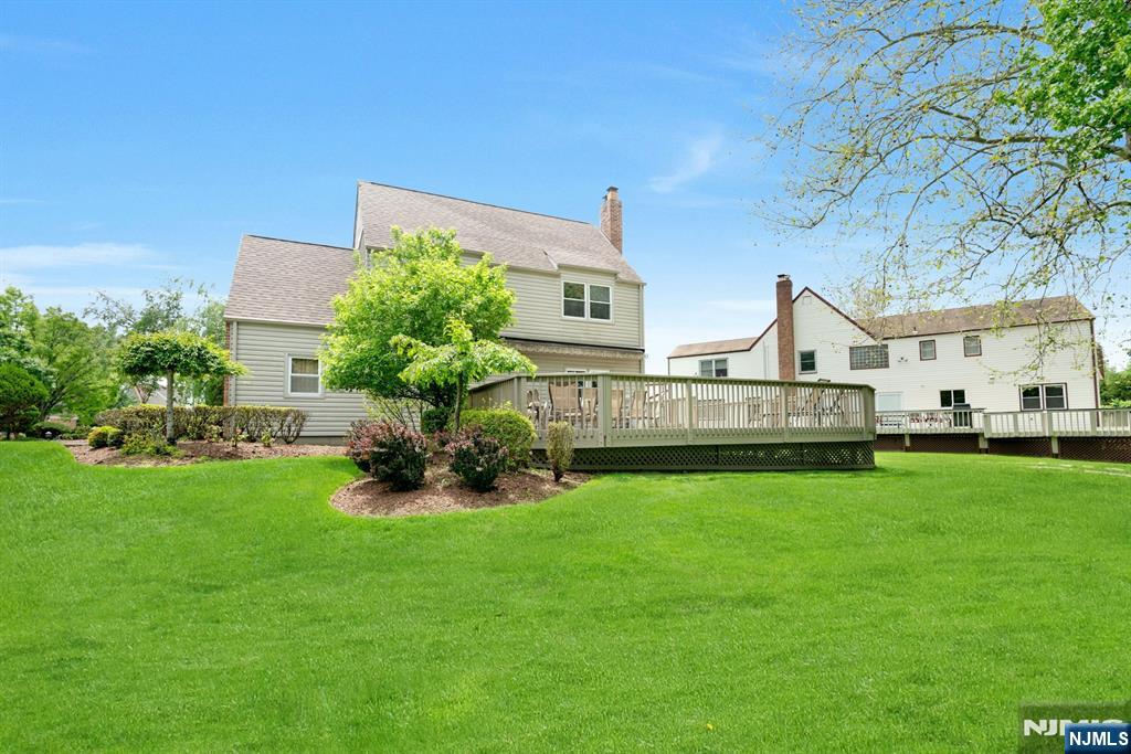 main property photo 34