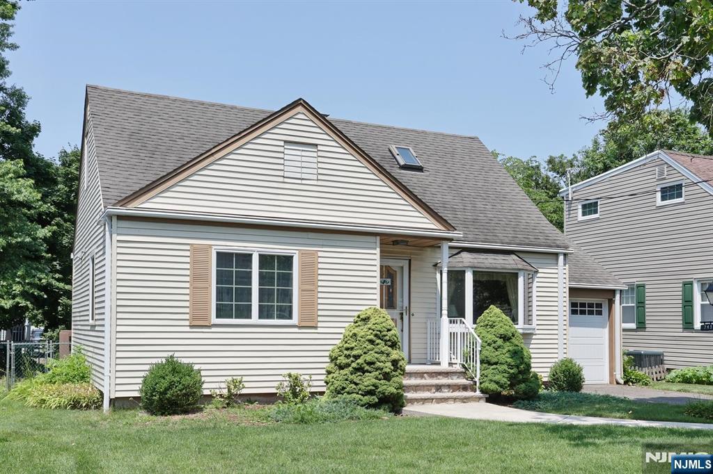 main property photo 42