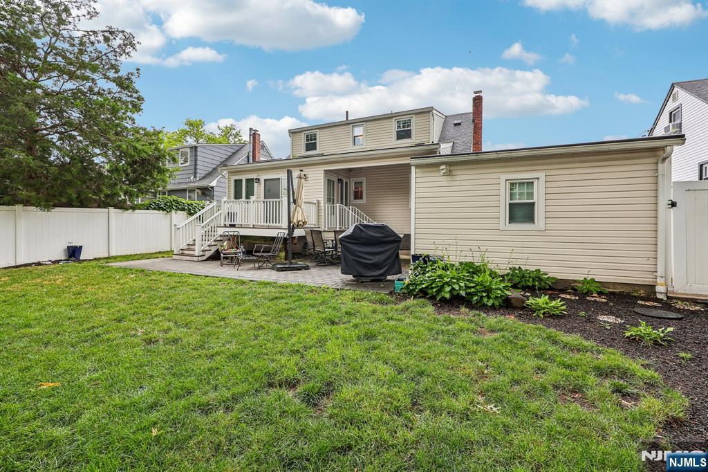 main property photo 42