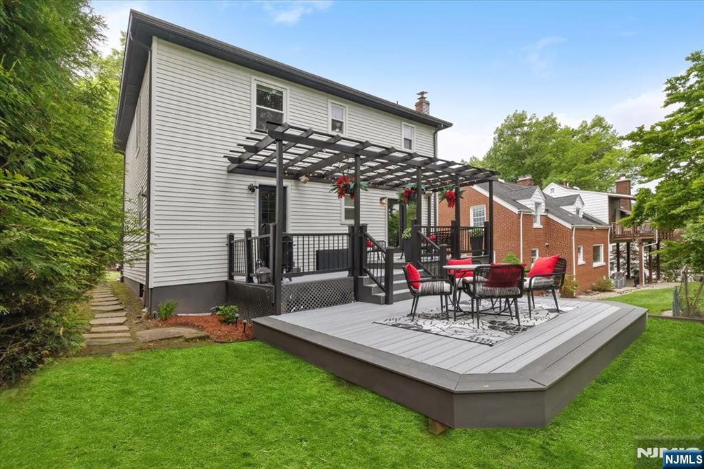 main property photo 22