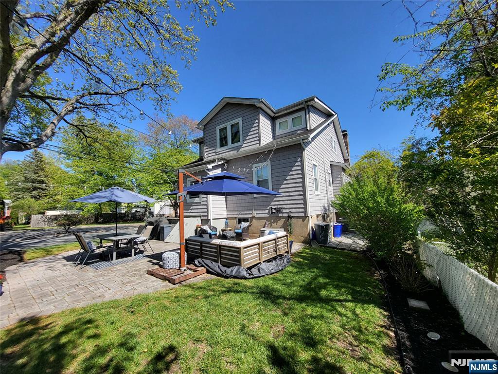 main property photo 39