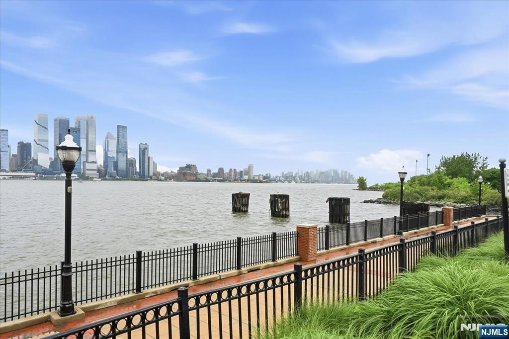 main property photo 46