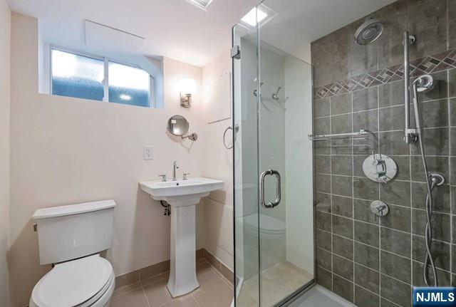 property viewer photo 31