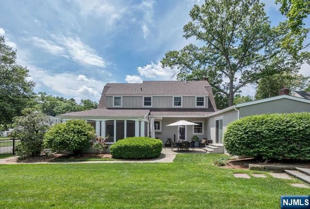 property viewer photo 35