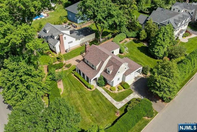 property viewer photo 40