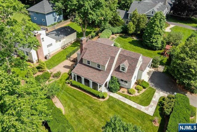 property viewer photo 41