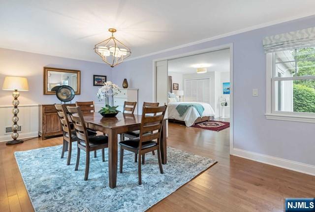 property viewer photo 9