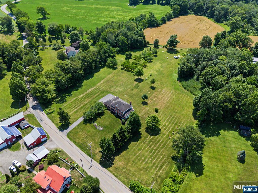 main property photo 43