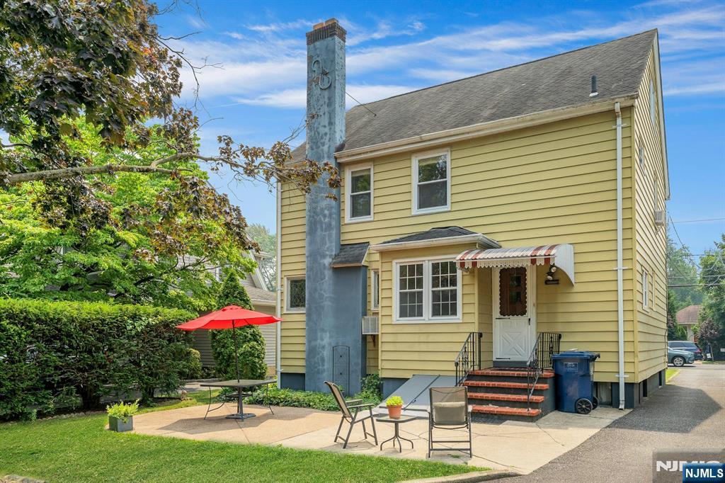 main property photo 48