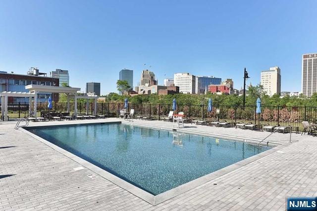 main property photo 16