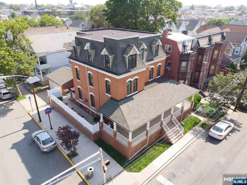 main property photo 1