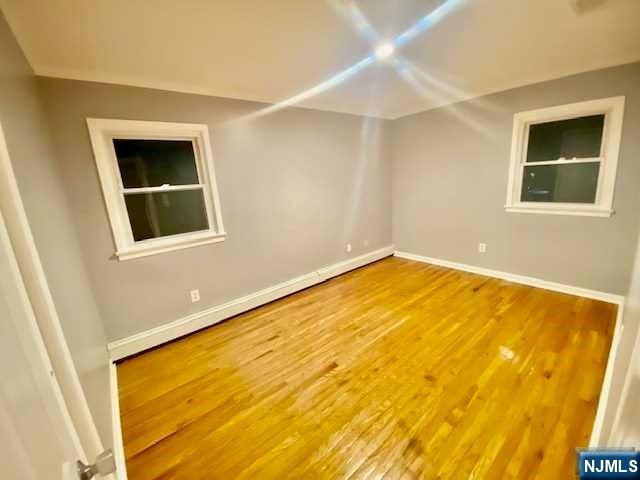 property viewer photo 8