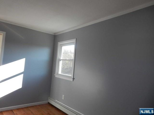 property viewer photo 9