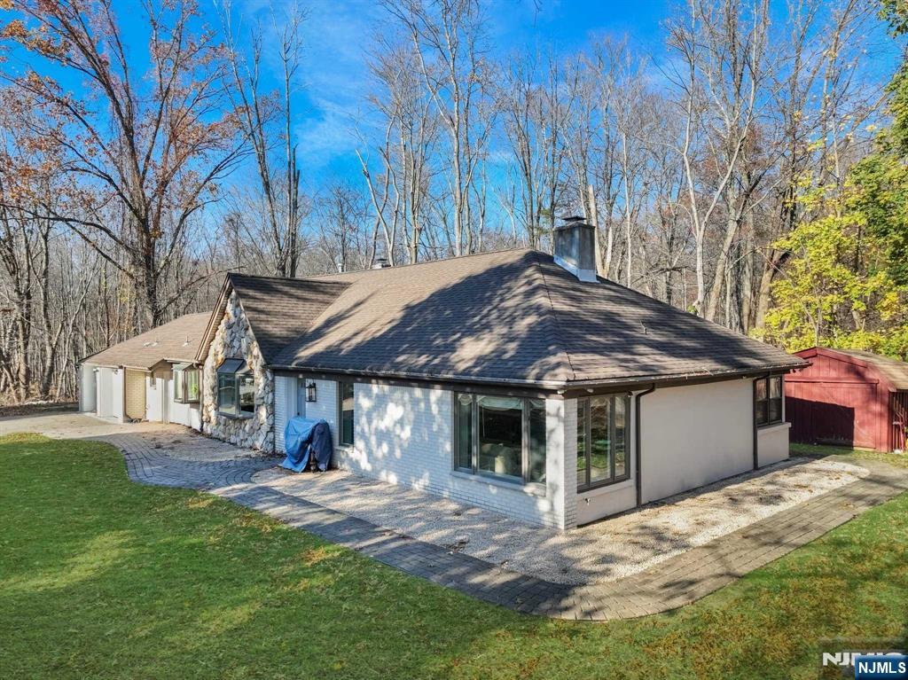 main property photo 4