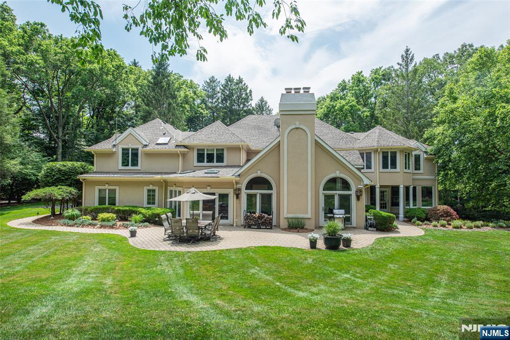 main property photo 34
