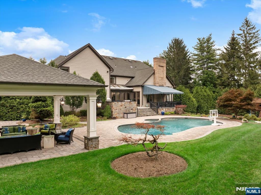 main property photo 42