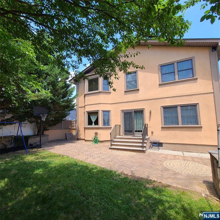 main property photo 43