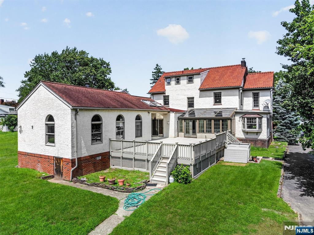 main property photo 38