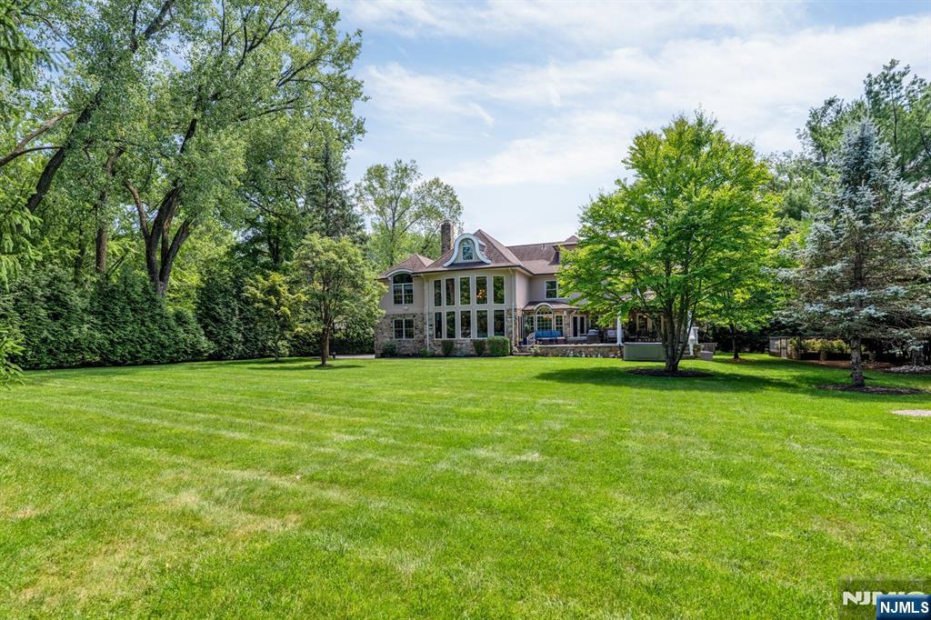 main property photo 45