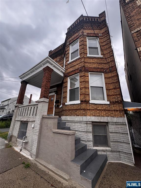 main property photo 13