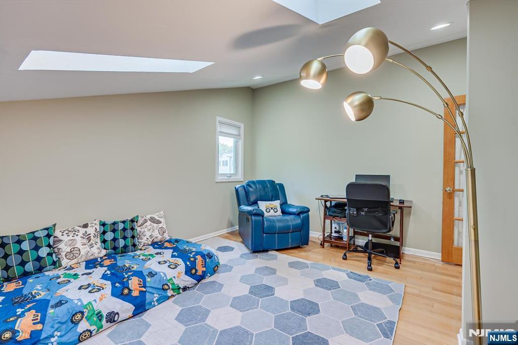 main property photo 46