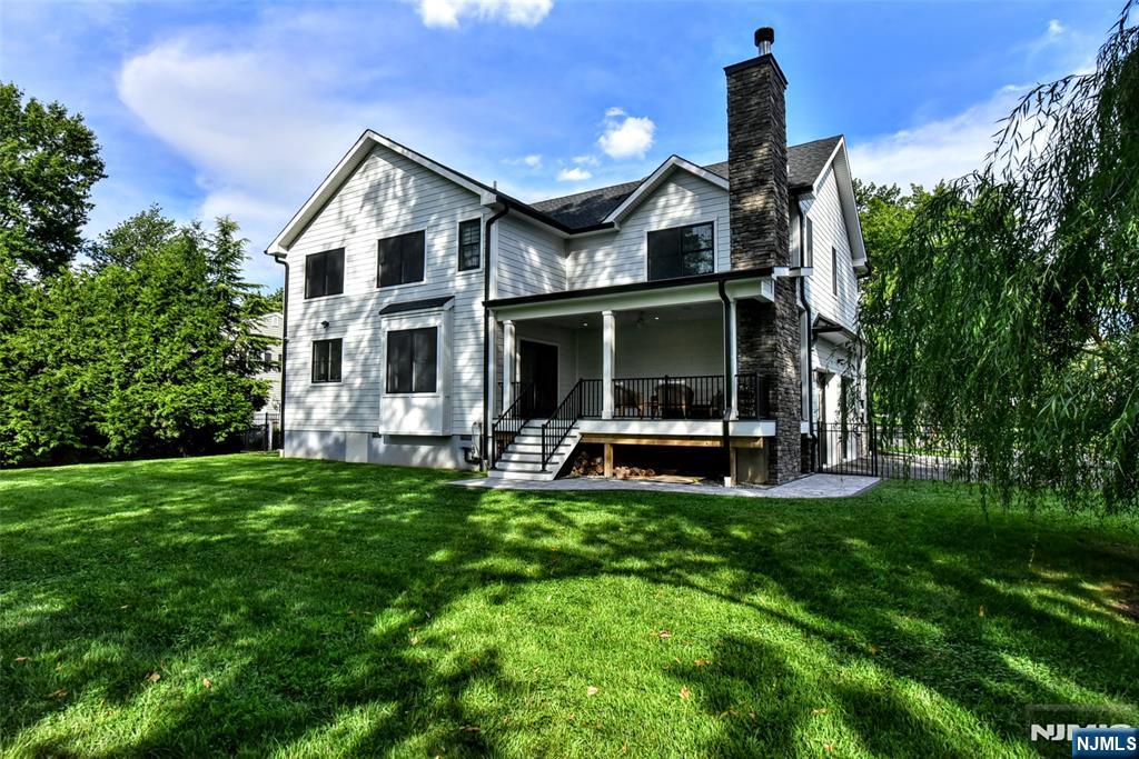 main property photo 39