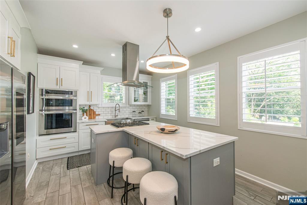 property viewer photo 8