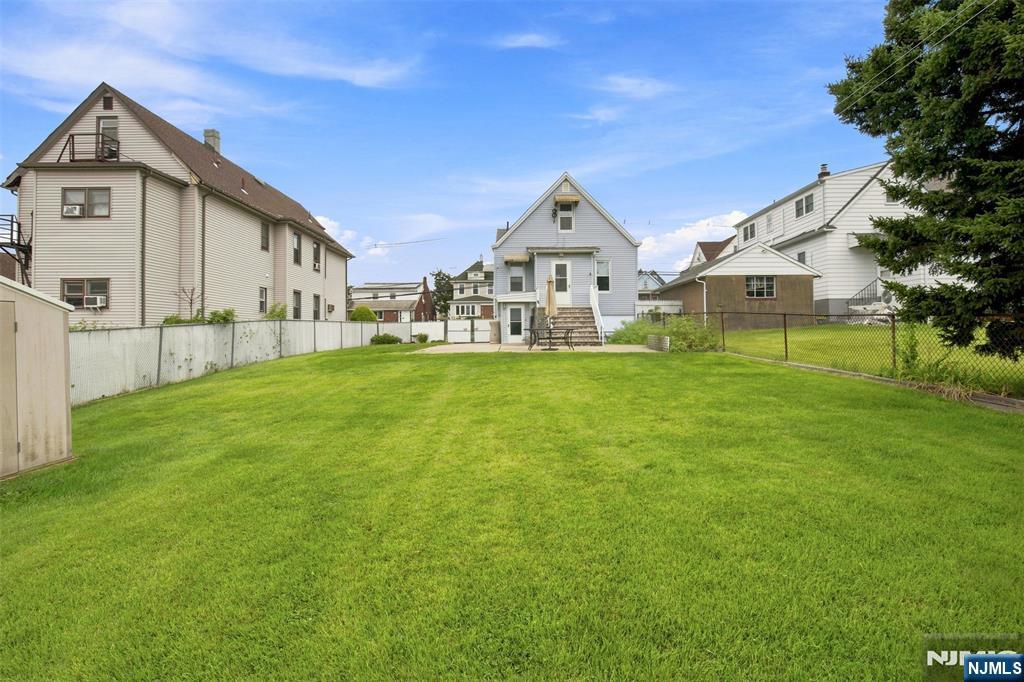 main property photo 43