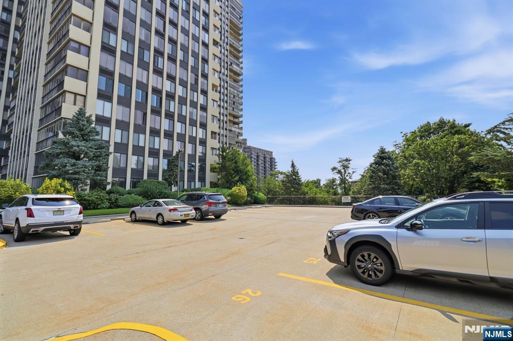 main property photo 34