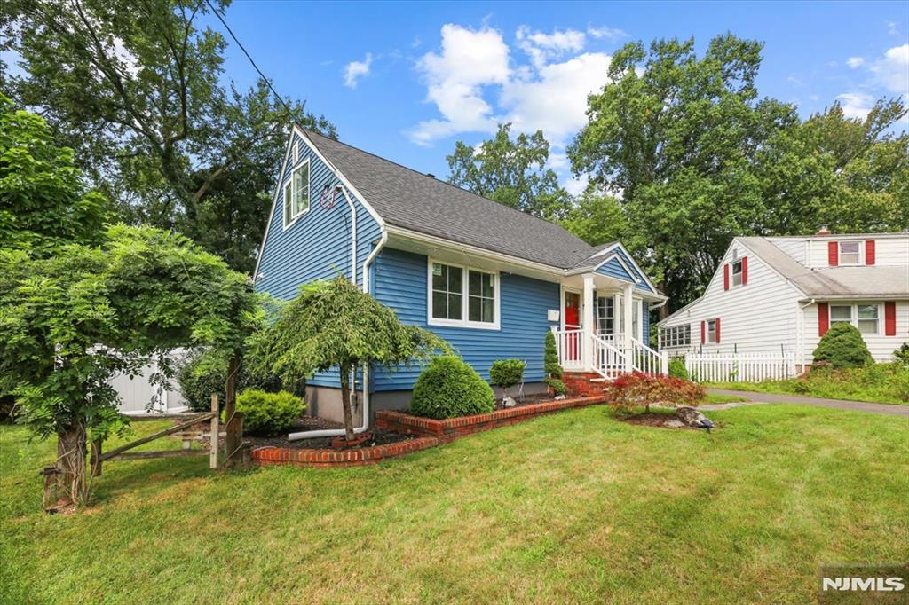 main property photo 3