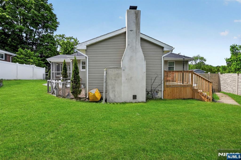 main property photo 42
