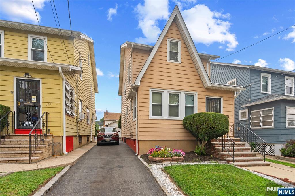 main property photo 1