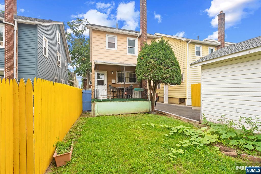 main property photo 26