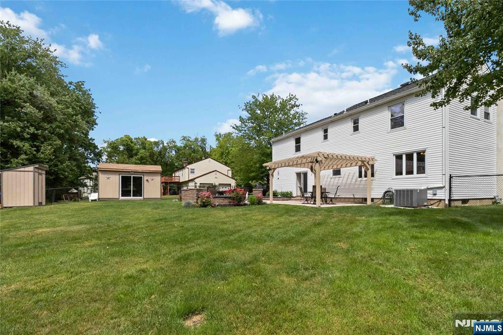 main property photo 49