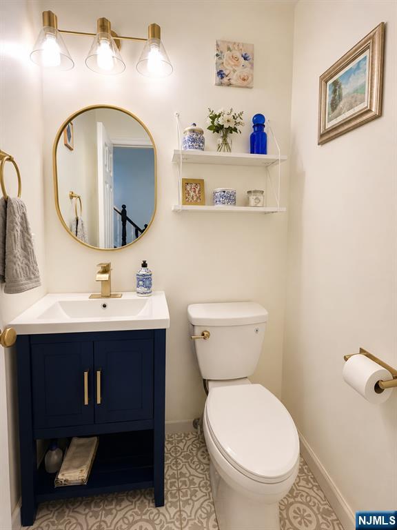 main property photo 9