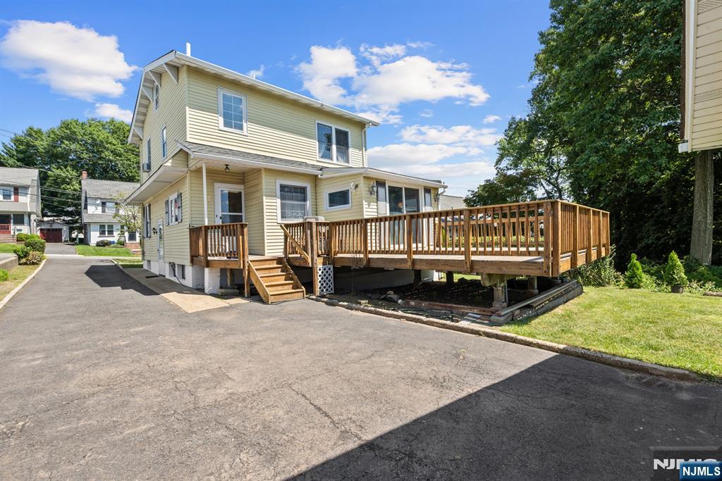 main property photo 37