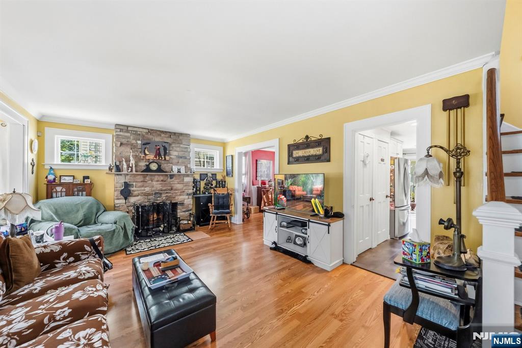 main property photo 5