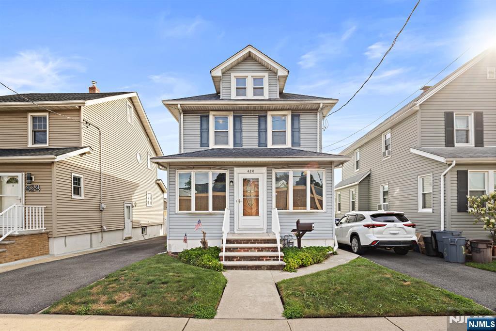 main property photo 18
