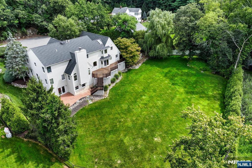 main property photo 45