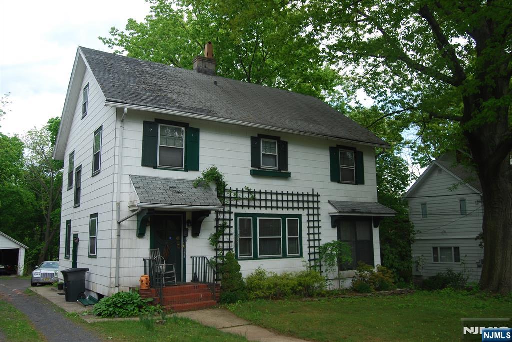 main property photo 8