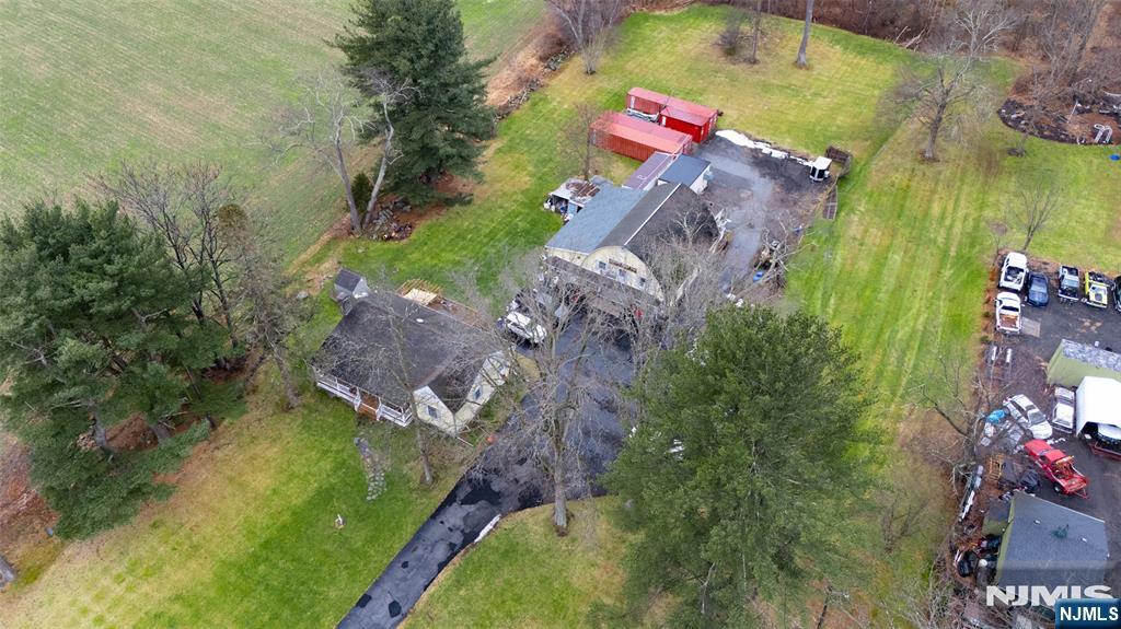 main property photo 26