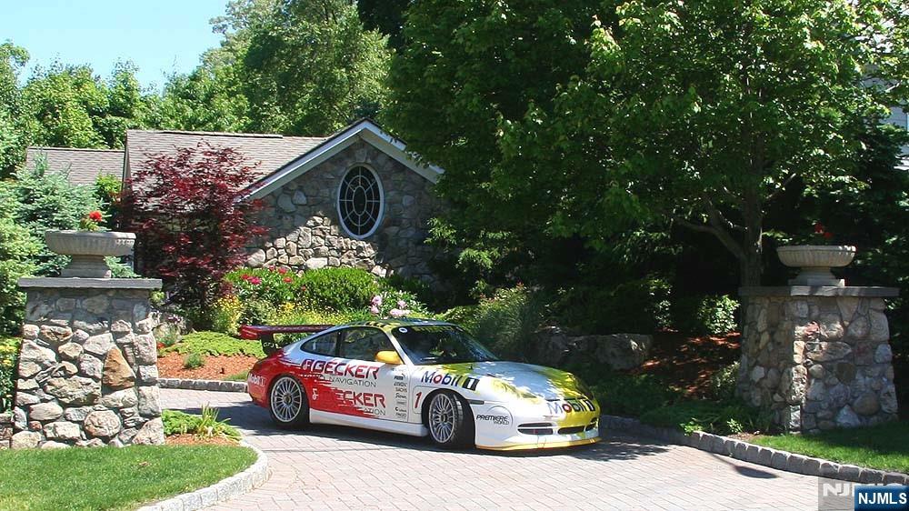 main property photo 46