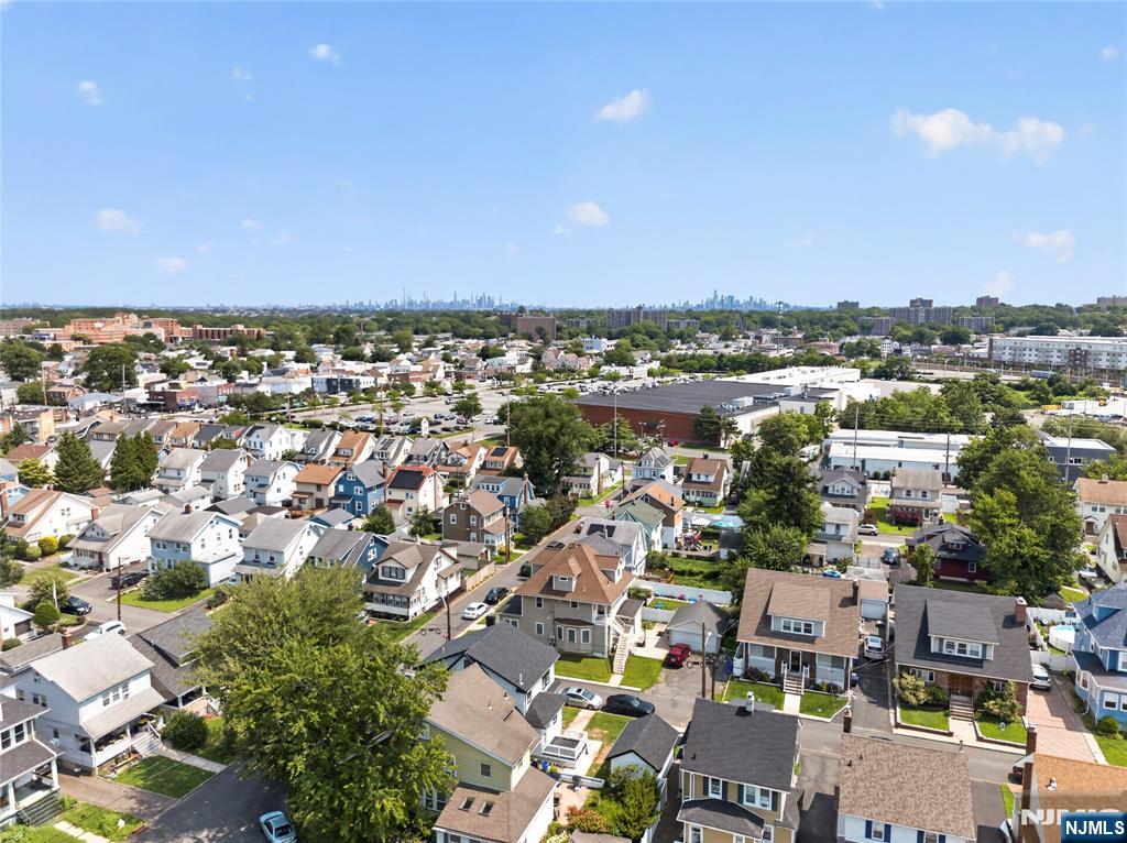 main property photo 48