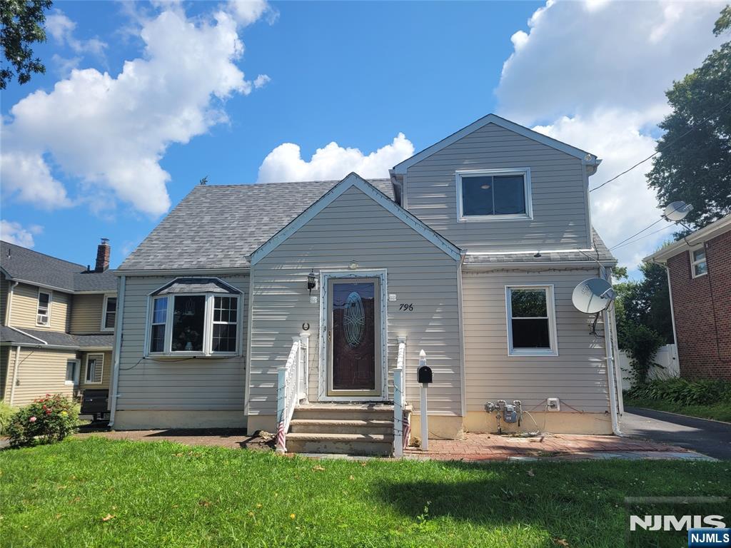 main property photo 19