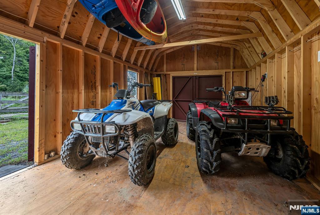 main property photo 47