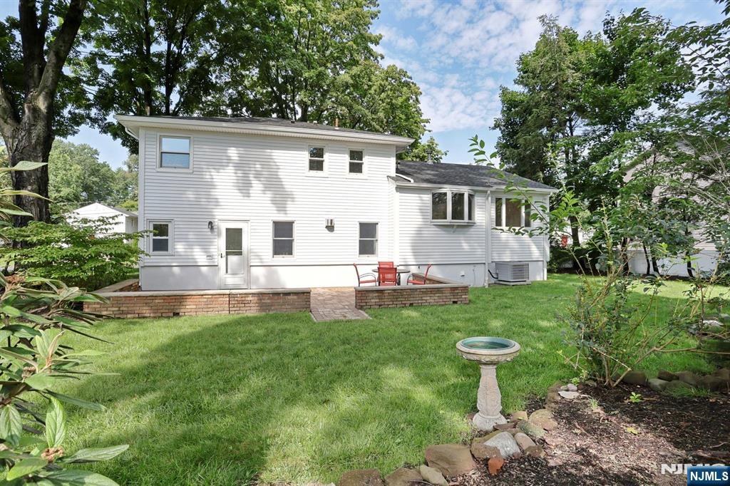 main property photo 15