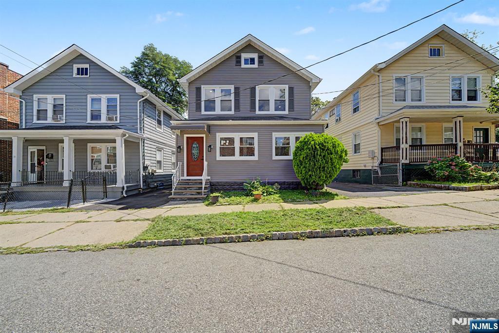 main property photo 42