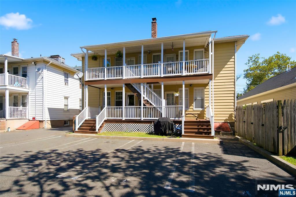 main property photo 16