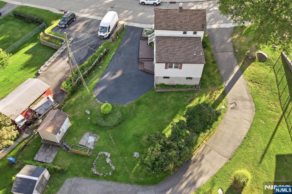 main property photo 48